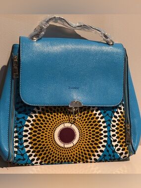 Blue & Yellow Ankara Patterned Women’s Top-Handle Bag with straps included